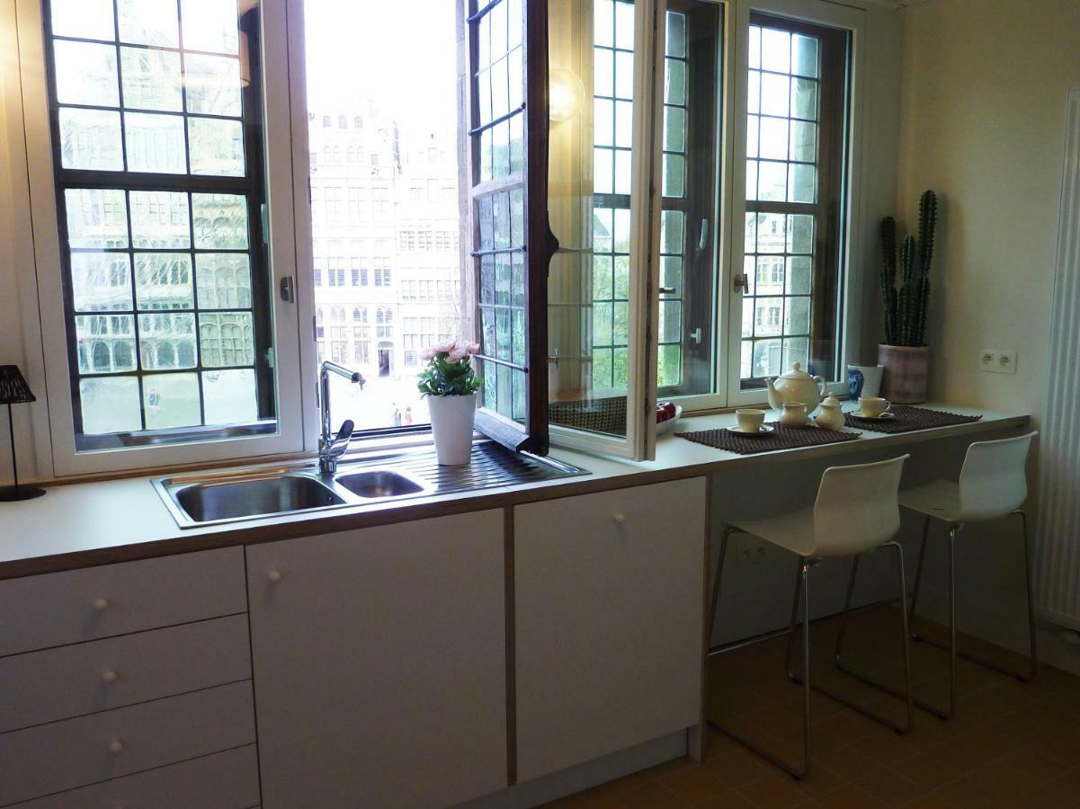 Antwerp Old Town Triplex Apartment מראה חיצוני תמונה
